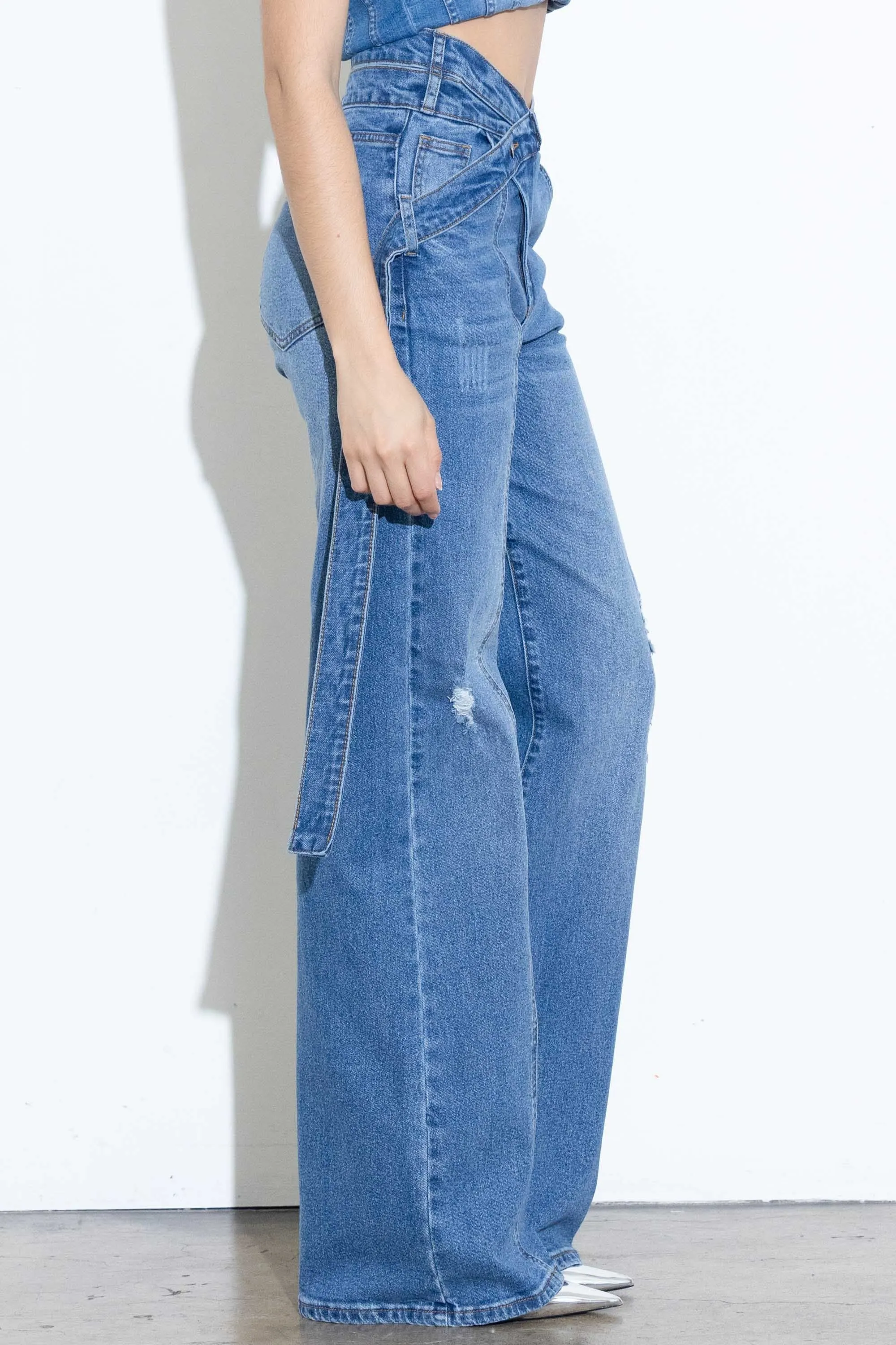 Crossed Waist Line Long Belted Wide Jeans